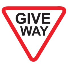 Give Way, 750 Triangle Aluminium, Class 1 Reflective